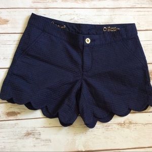 Lilly Pulitzer “Buttercup” scallop shorts size 0